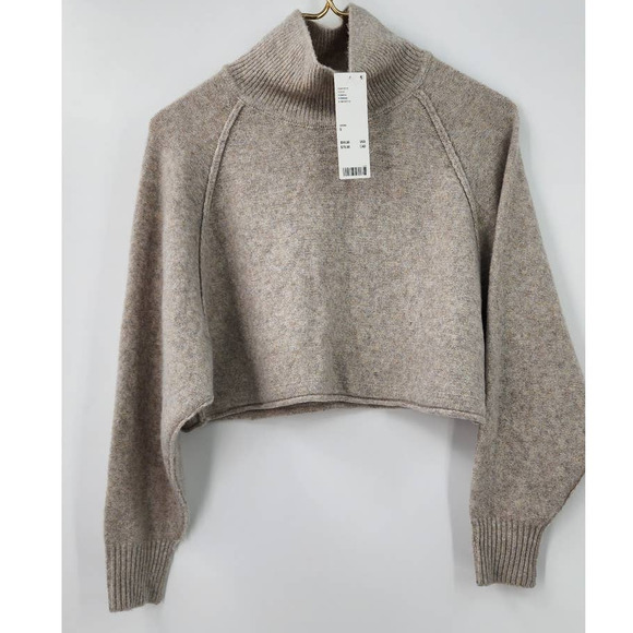 New Urban Outfitters Kyla Cropped Turtleneck Sweater Small - Picture 11 of 11